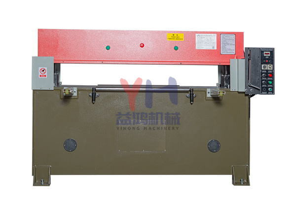 精密四柱液壓裁斷機(jī)